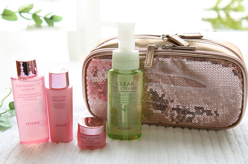 �A�e�j�A�̌��R�~