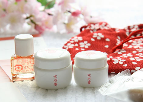 ���̐�g���C�A���Z�b�g