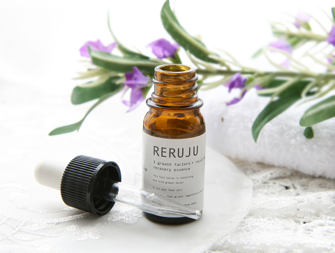 �����W���@EGF���e�t�̌��R�~